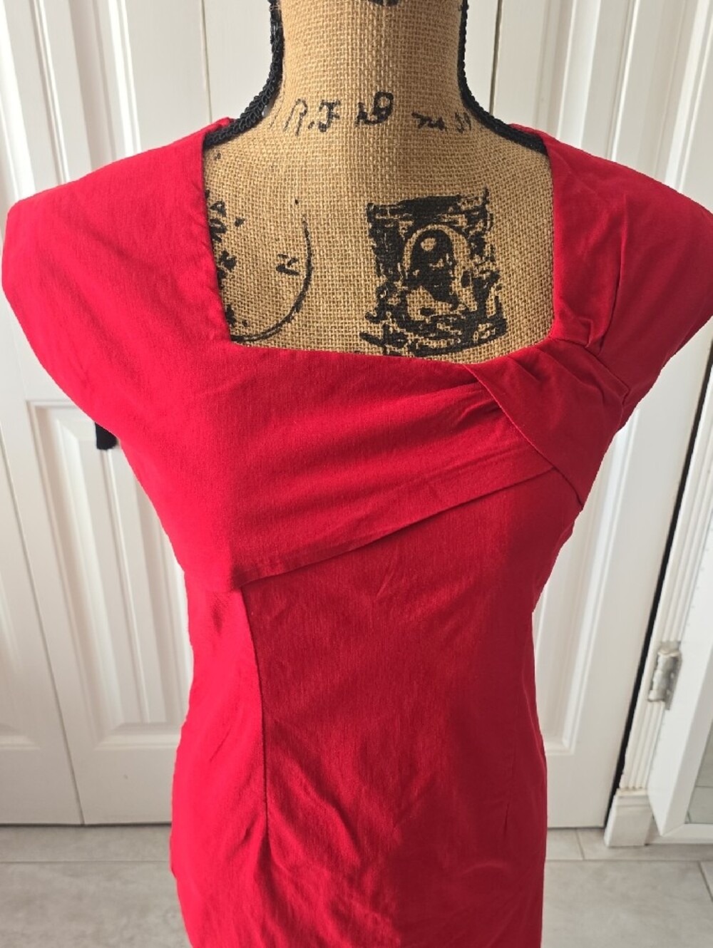 Tatyana Crimson Square-Neck Midi Dress - Picture 2 of 4